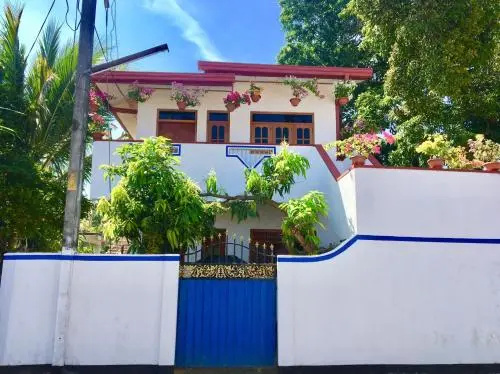 Kuma's Villa Weligama