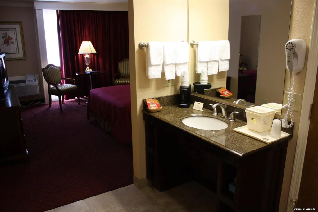 Osage Creek Lodge