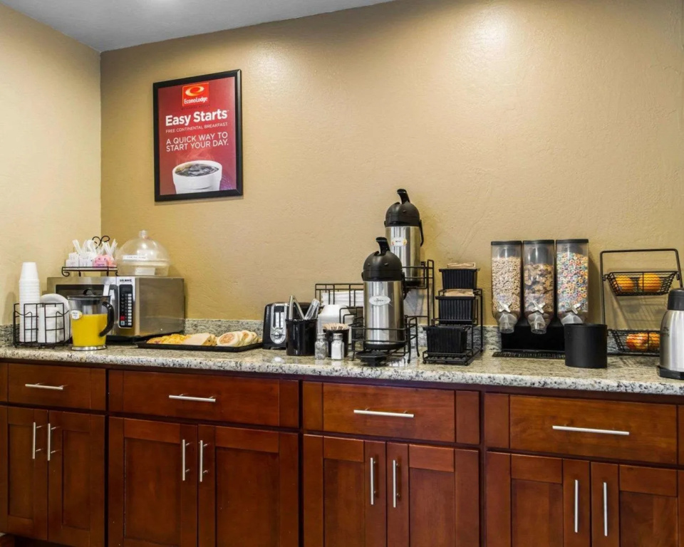 Econo Lodge Sacramento Convention Center