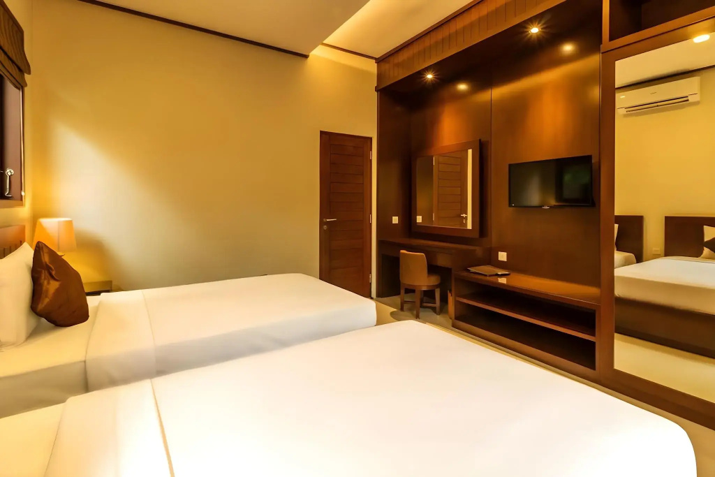 Yulia Beach Inn Kuta