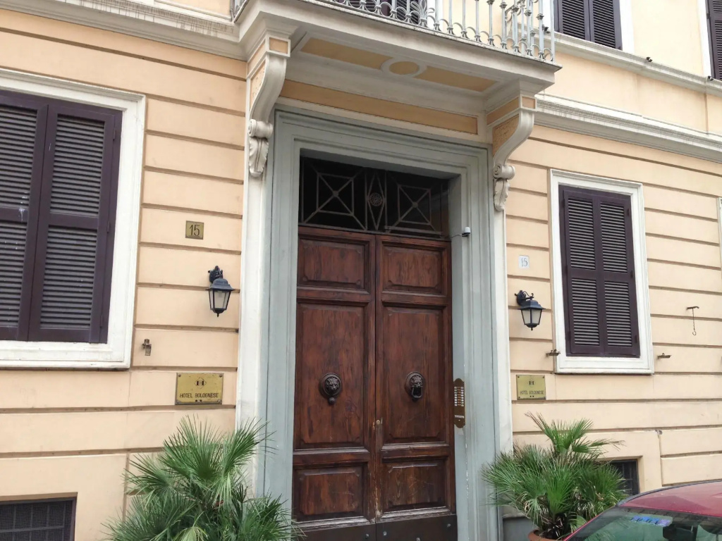 Hotel Bolognese