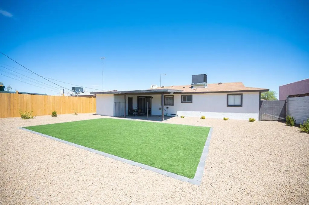 Charming 2 Bedroom House