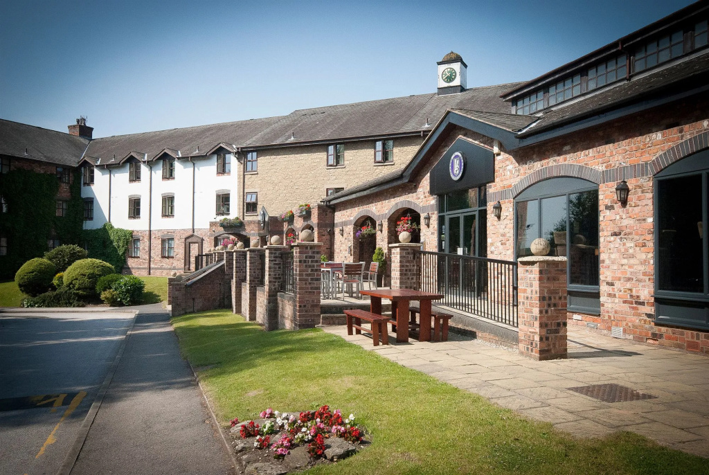 Village Hotel Liverpool