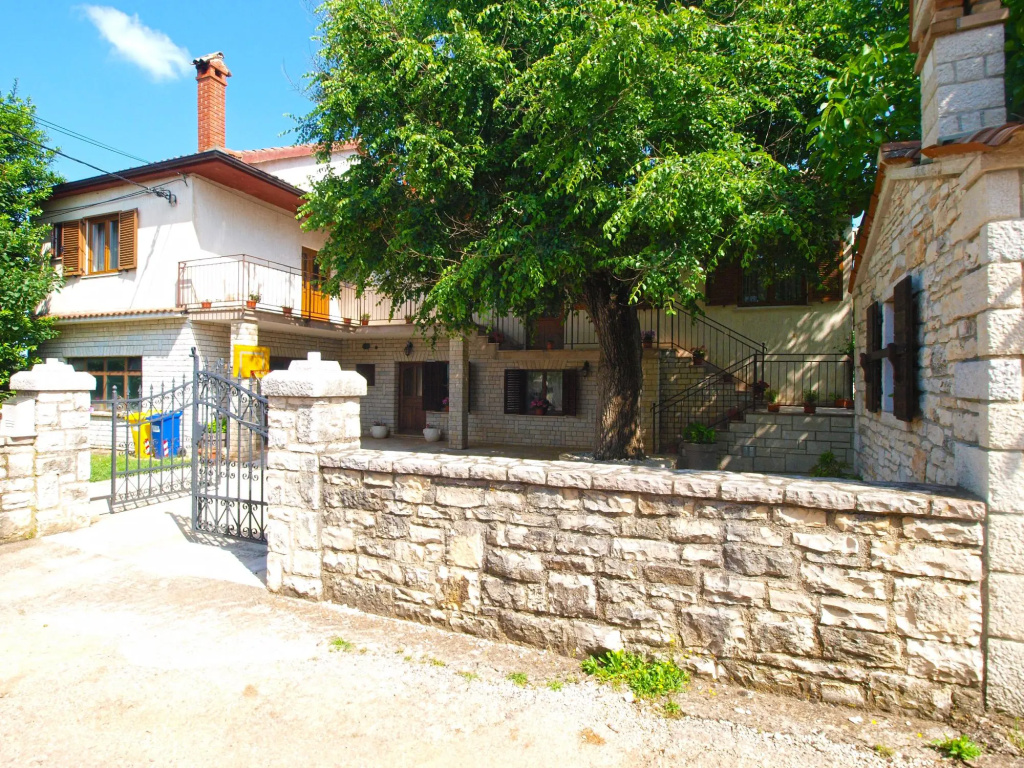 Apartment 1655