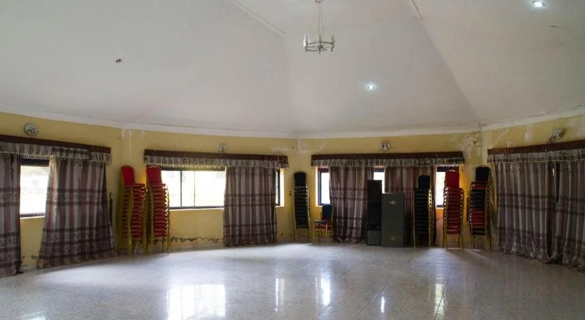Wal Ville Suites