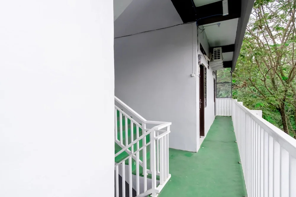 OYO 1634 Dom Residence