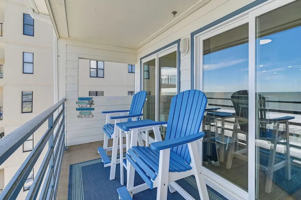Murrells Inlet Condo on Garden City Beach!
