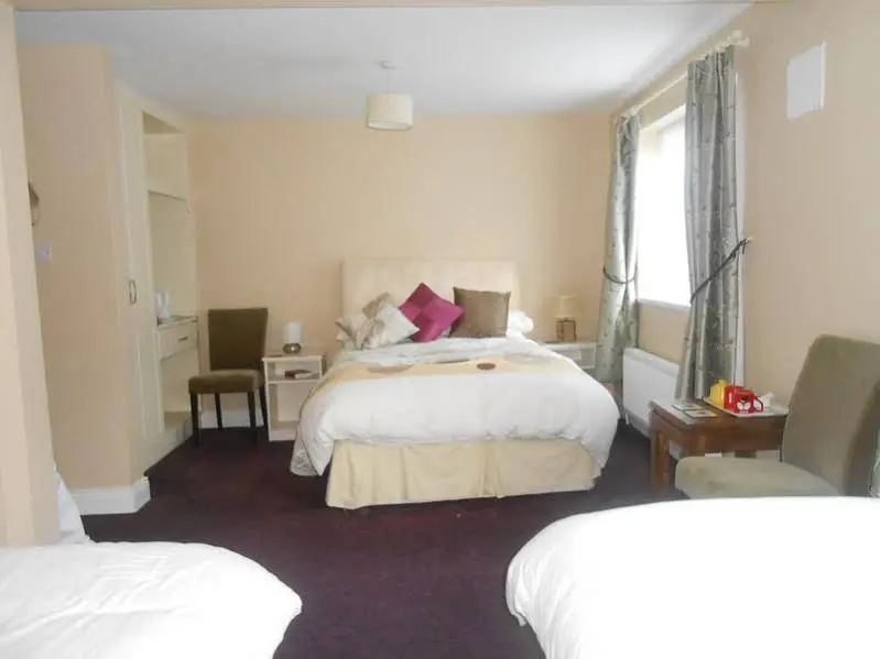 Claddagh Bed And Breakfast