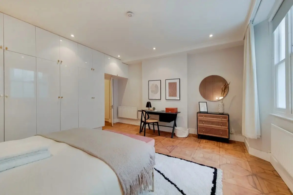 The Heart of South Kensington - Modern & Spacious 1BDR Apartment