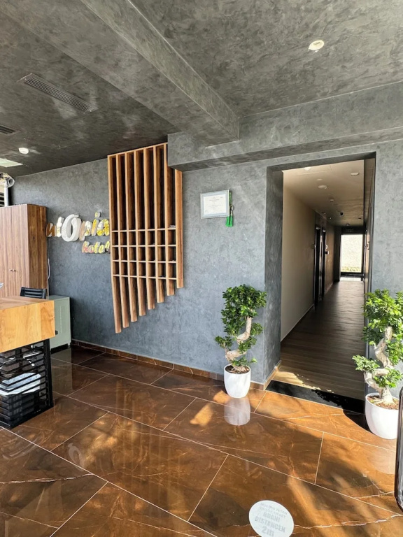 Hotel Utopia