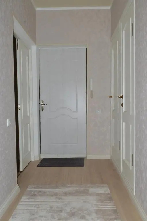 Apartment on Ibraimova, 69