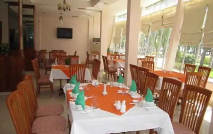 Đồi Dương Hotel