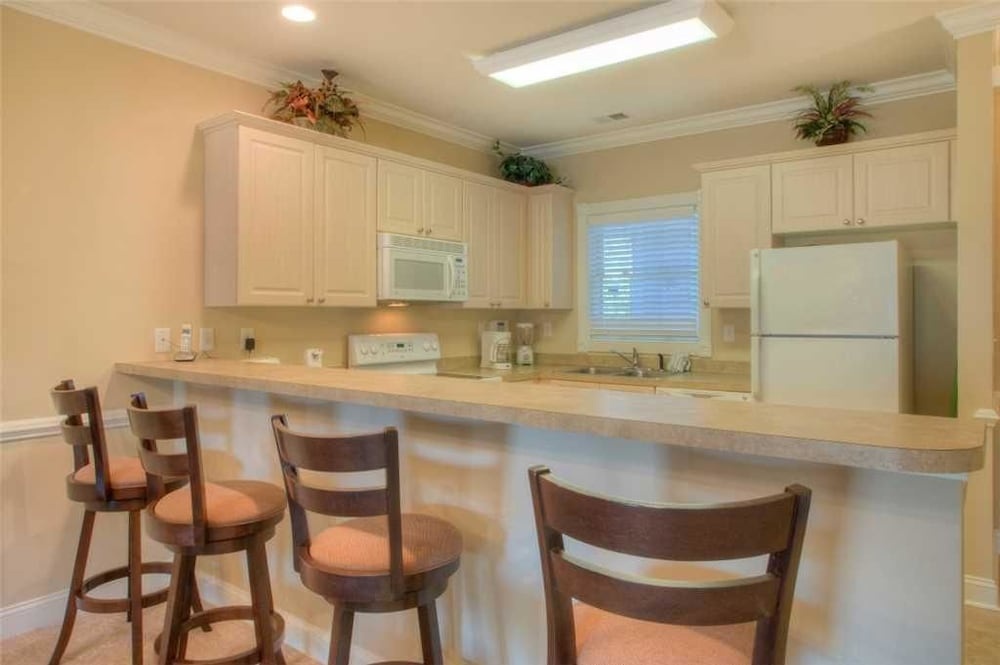 Magnolia Pointe 203-4851