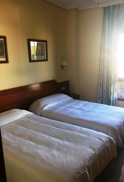 Hotel Humanes