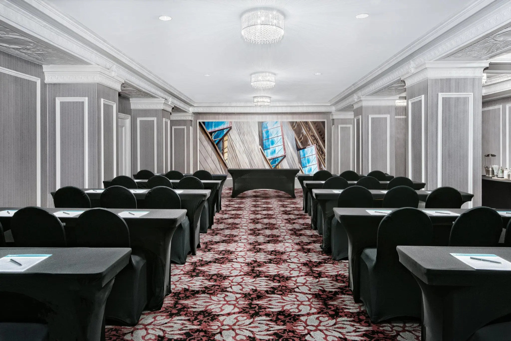 Hotel Indigo Dallas Downtown by IHG
