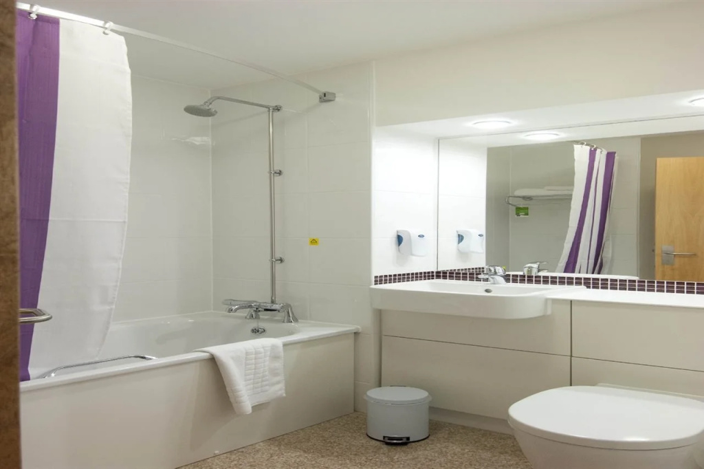 Premier Inn Glasgow East