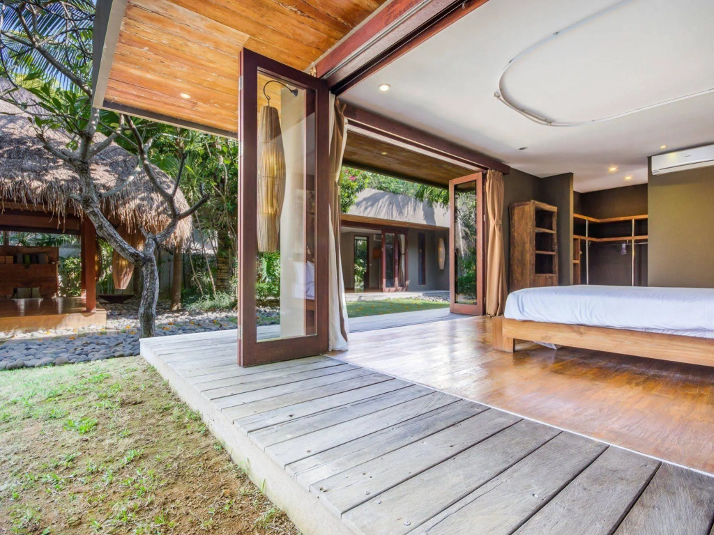Villa Yoga by Villa Finder