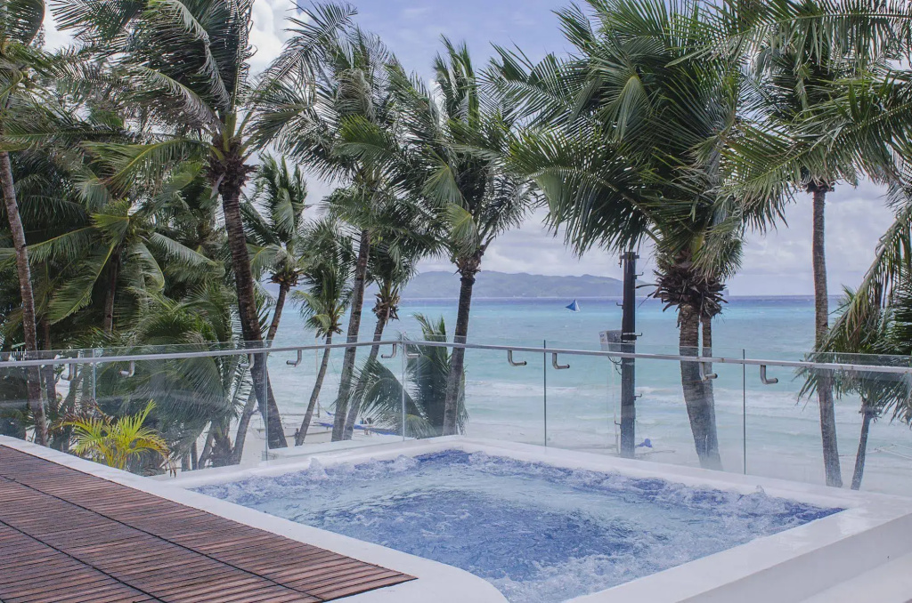 The Muse Beach Front Hotel Boracay