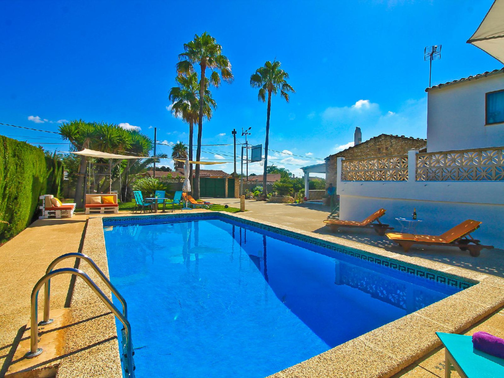 Can Alfaro - Three Bedroom