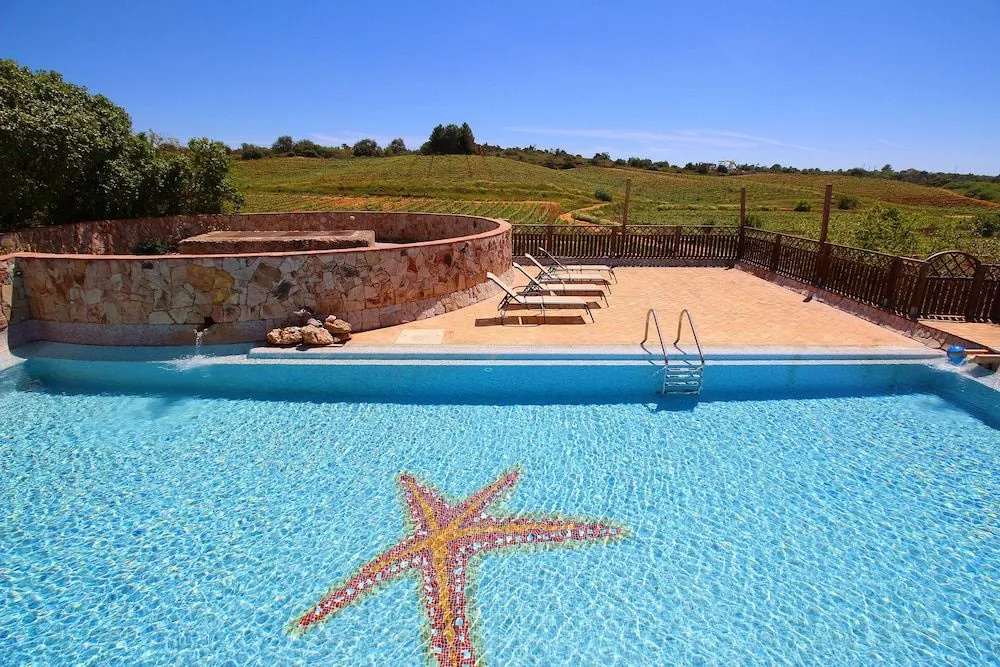 Quinta dos Vales Wine Estate