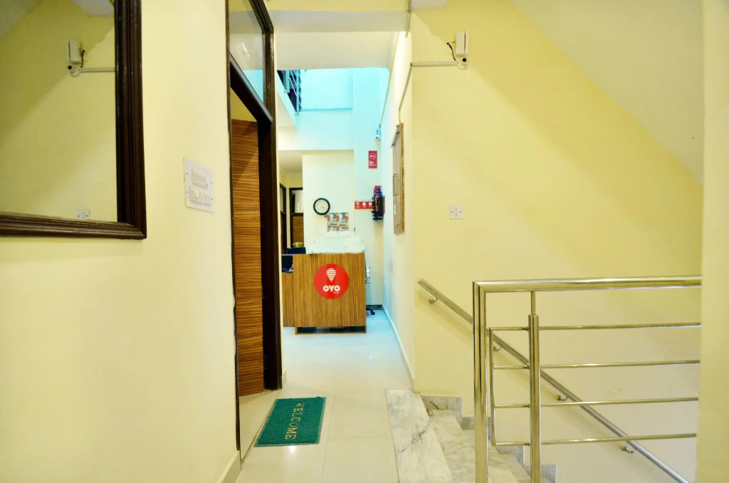 OYO 8424 Hotel Sunflower