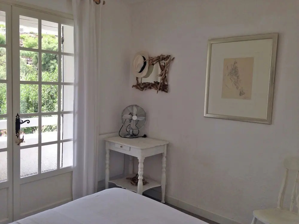 Country-style Decorated Villa With Pool and Breathtaking, Panoramic View of the Gulf of Saint-tropez