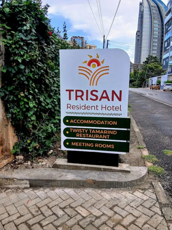 Trisan Hotel