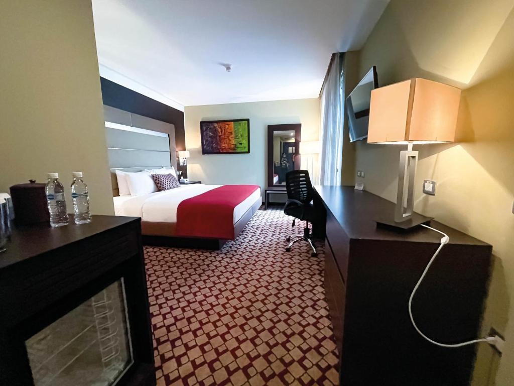Waldorf Hotel