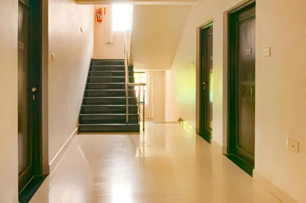FabHotel The X and Z Calangute