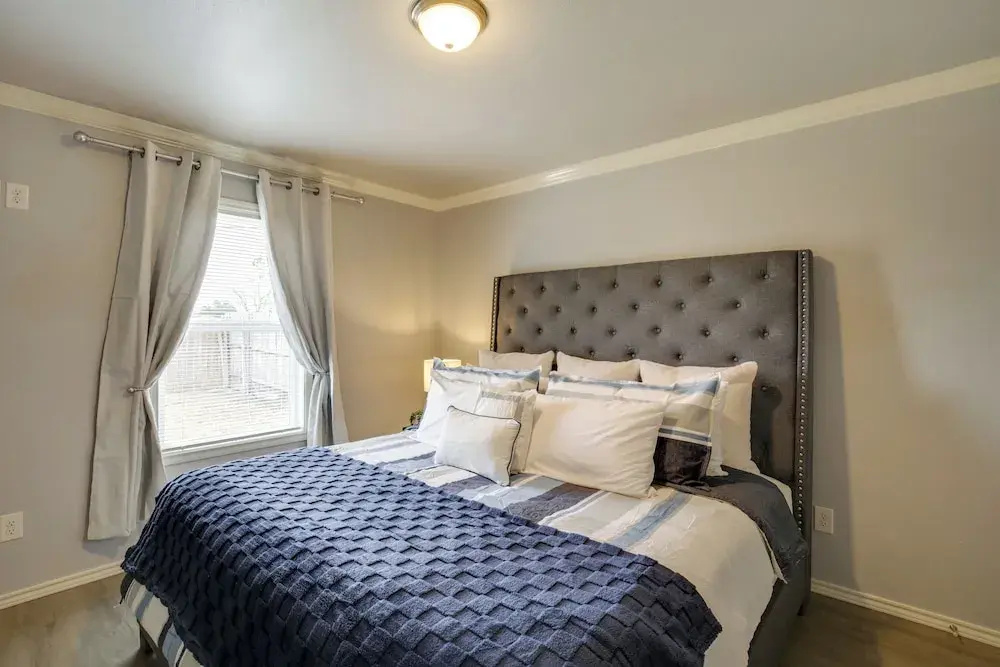 2 Mi to Depot District: Dog-friendly 1BR Getaway!