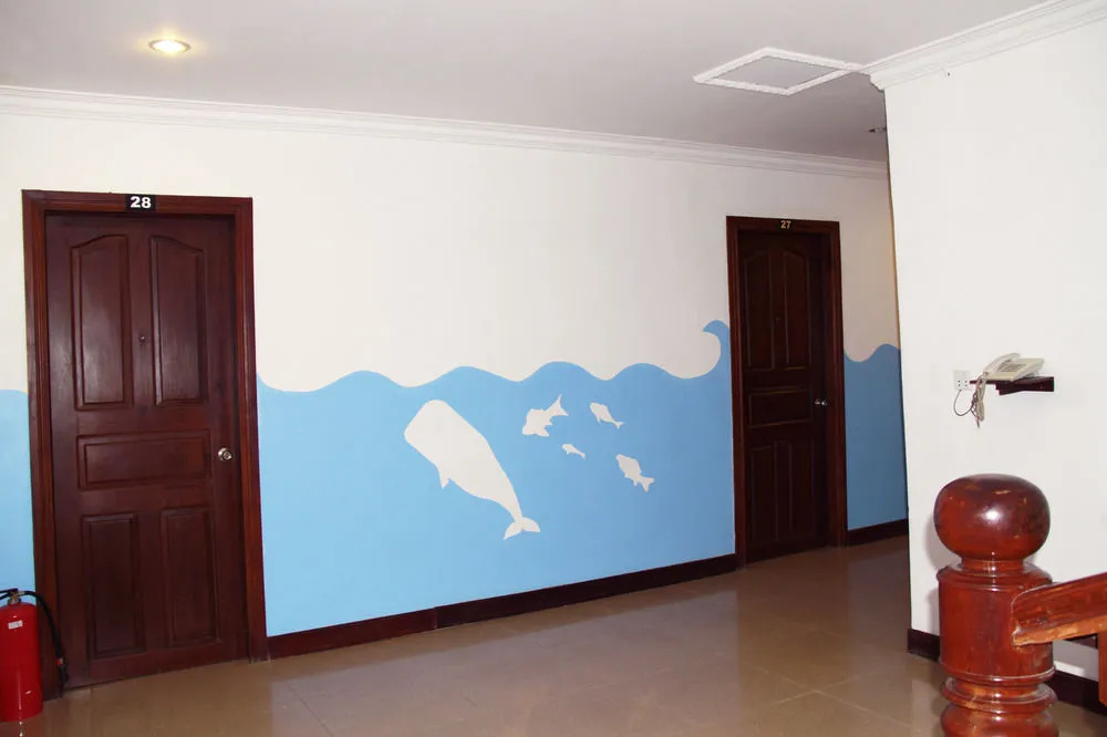 Central Boutique