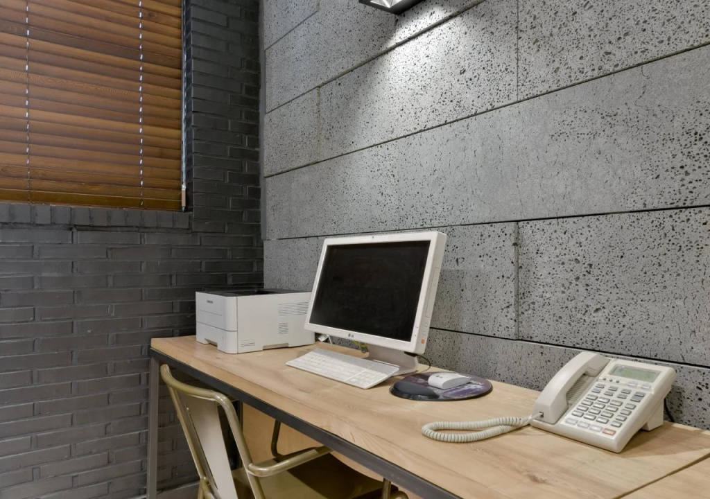 I.T.W. Hotel