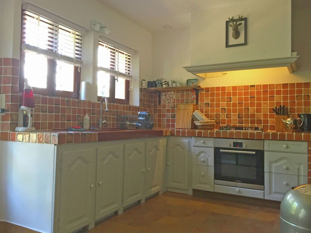 Provençal Villa With Private Swimming Pool, 900 m From the Picturesque Village of Flayosc