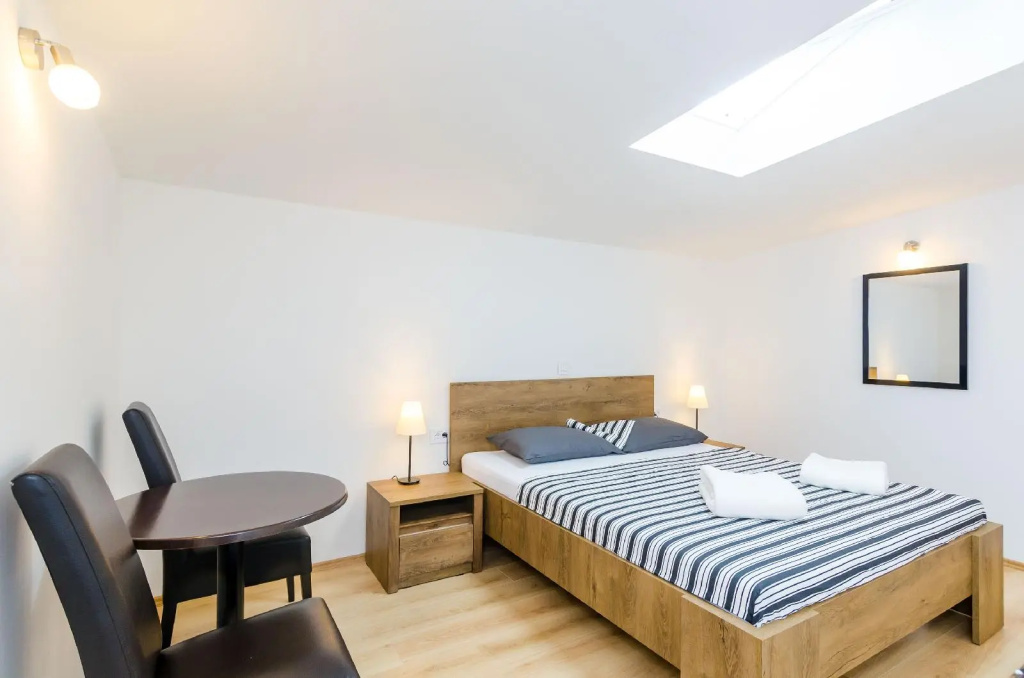 Rooms Baza