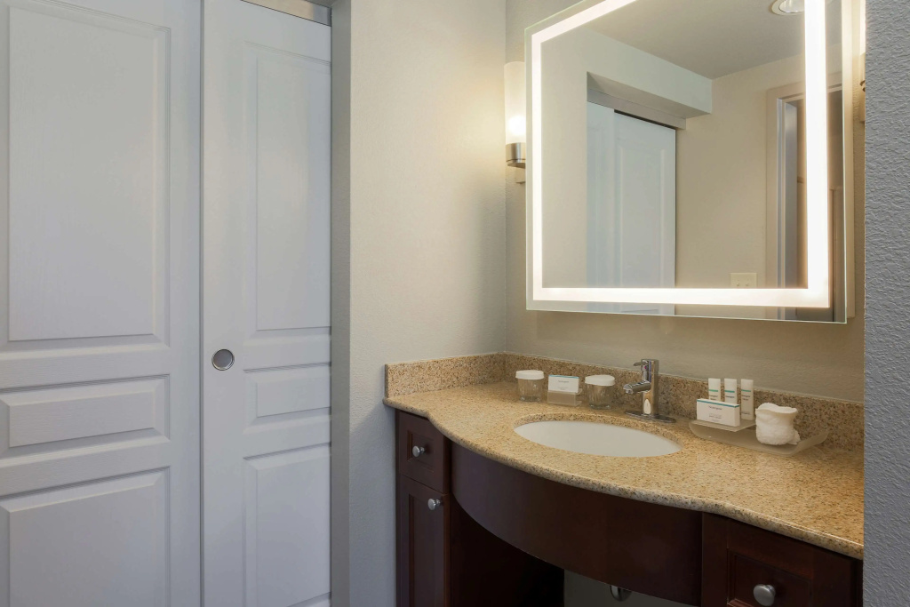 Homewood Suites by Hilton Southwind - Hacks Cross