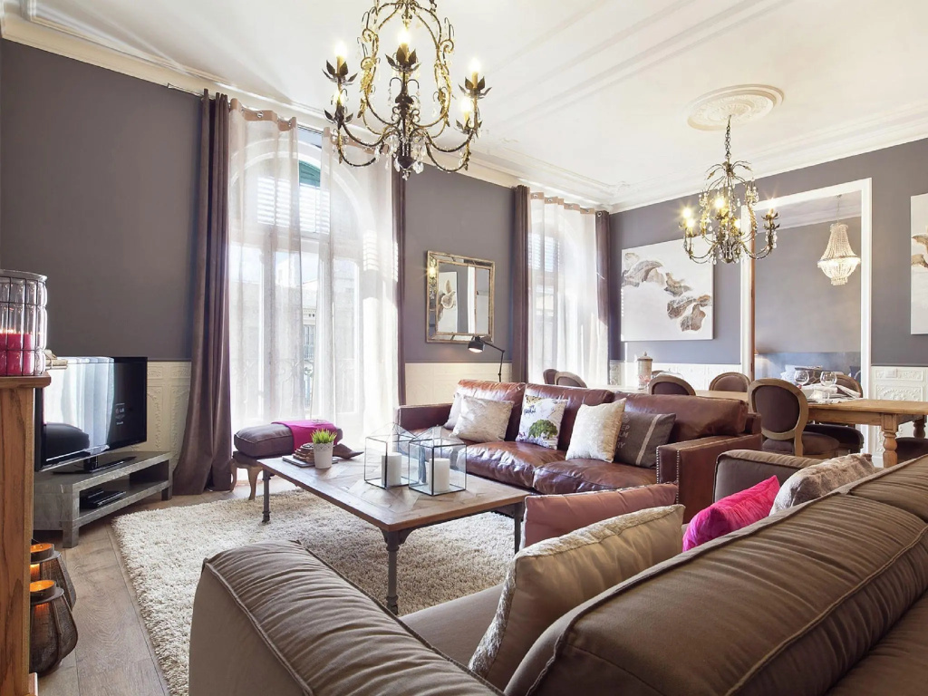 Exclusive apartment for 4 persons in emblematic area of â€‹â€‹Barcelona