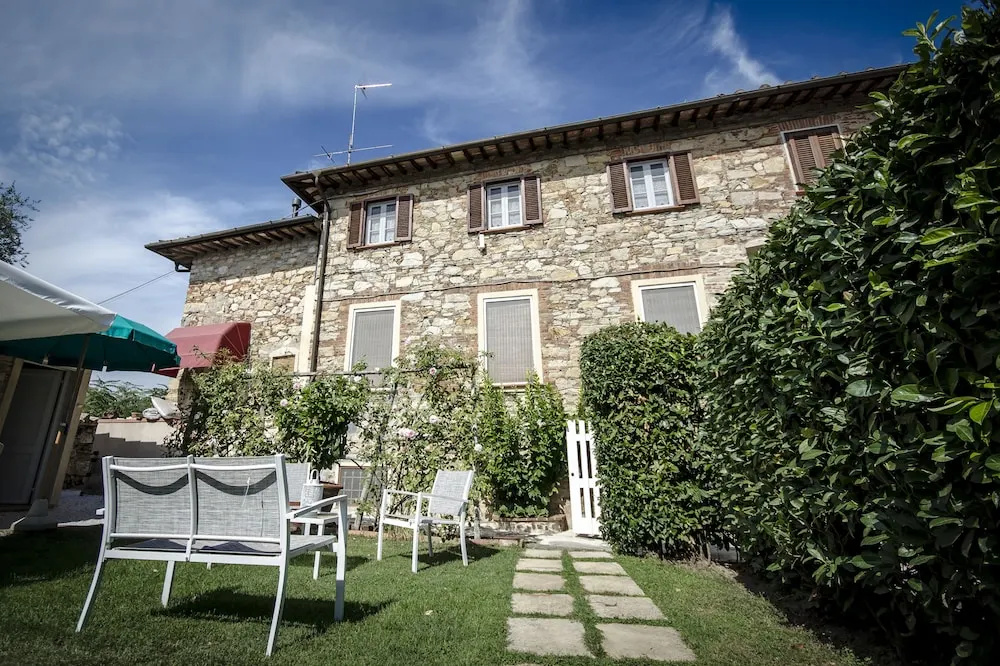 Casa Ortomaggiore