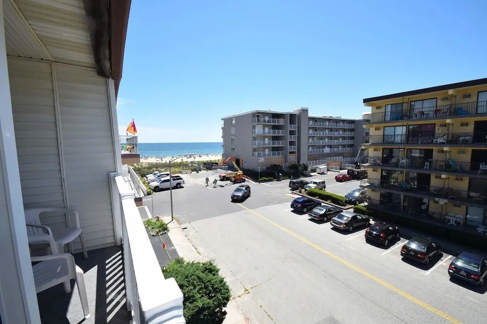 Ocean Lookout 5 2 Bedrooms 2 Bathrooms Condo