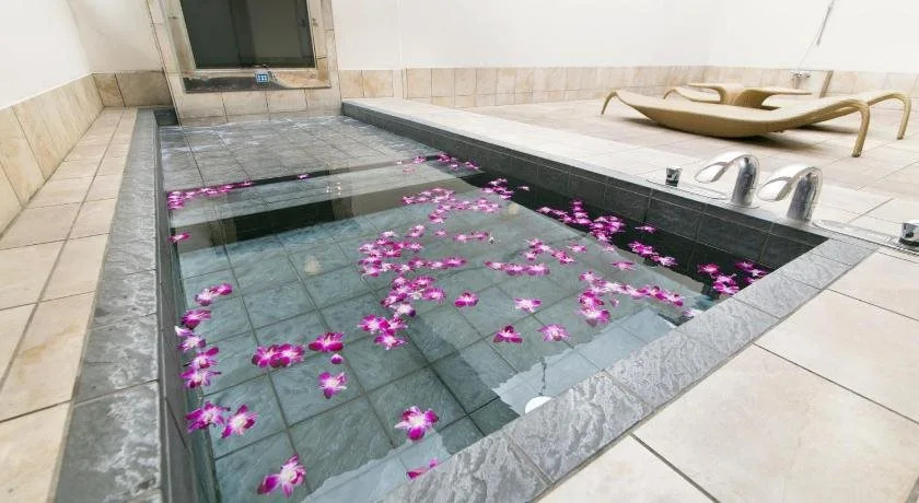 Hotel Lotus Toyonaka (Adult Only)