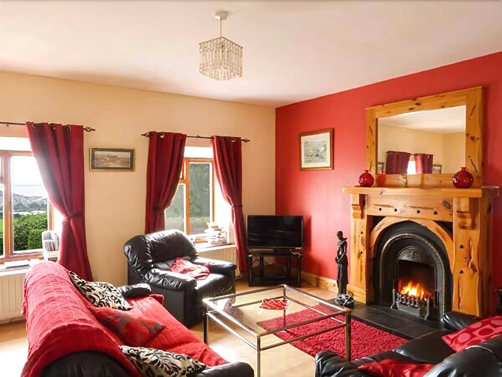 Cosy Cottage with open fire