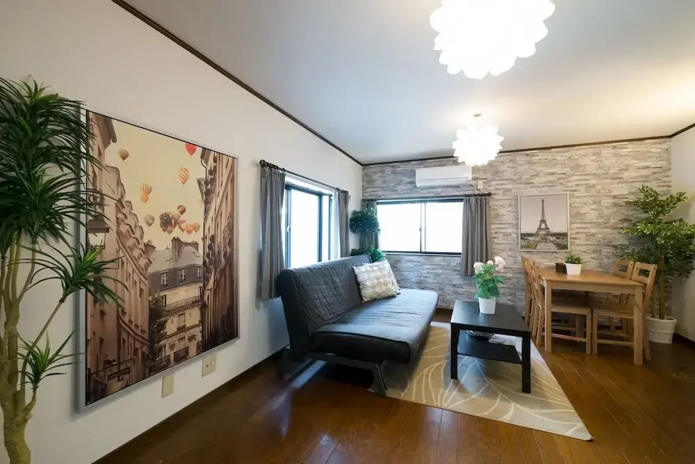 Taisho Family condo