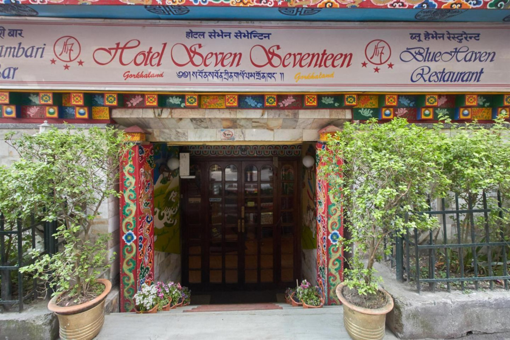 hotel Seven Seventeen