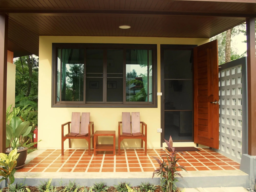At Bangsak Resort