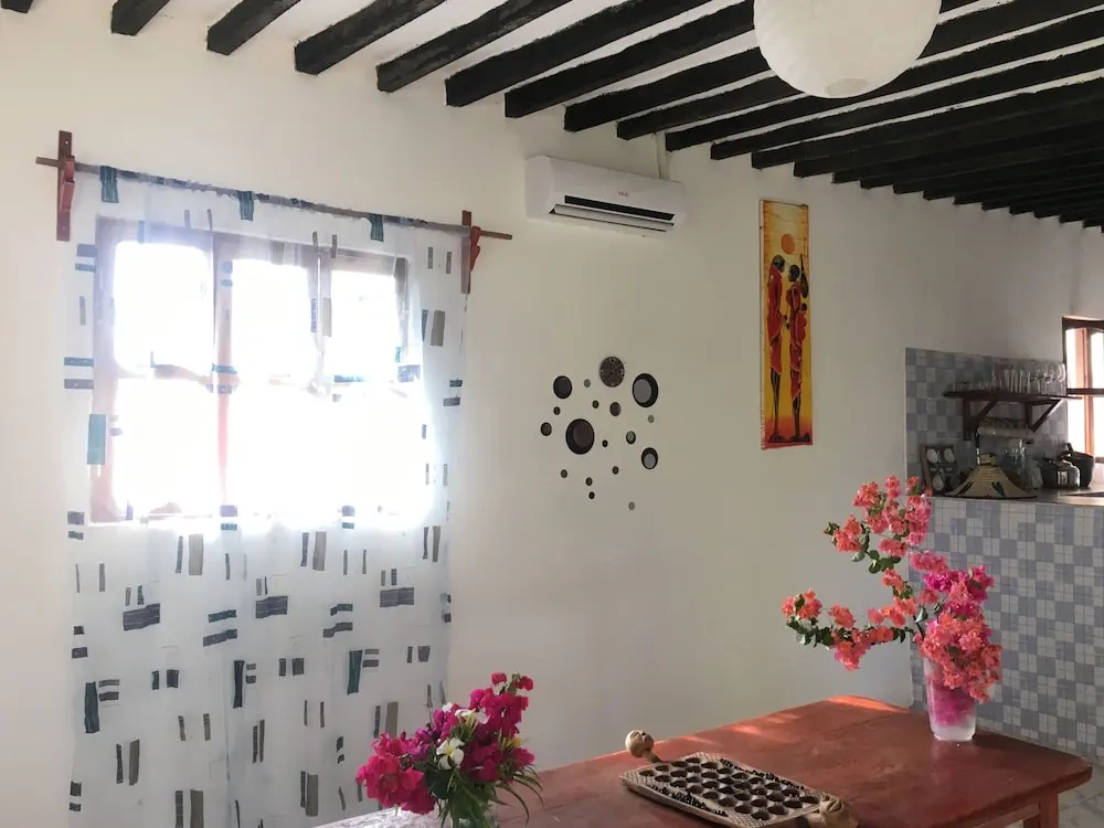 D&J Villa