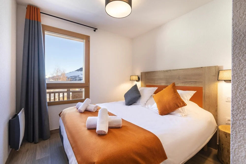 Apartment in Les Deux Alpes With Alpine Views