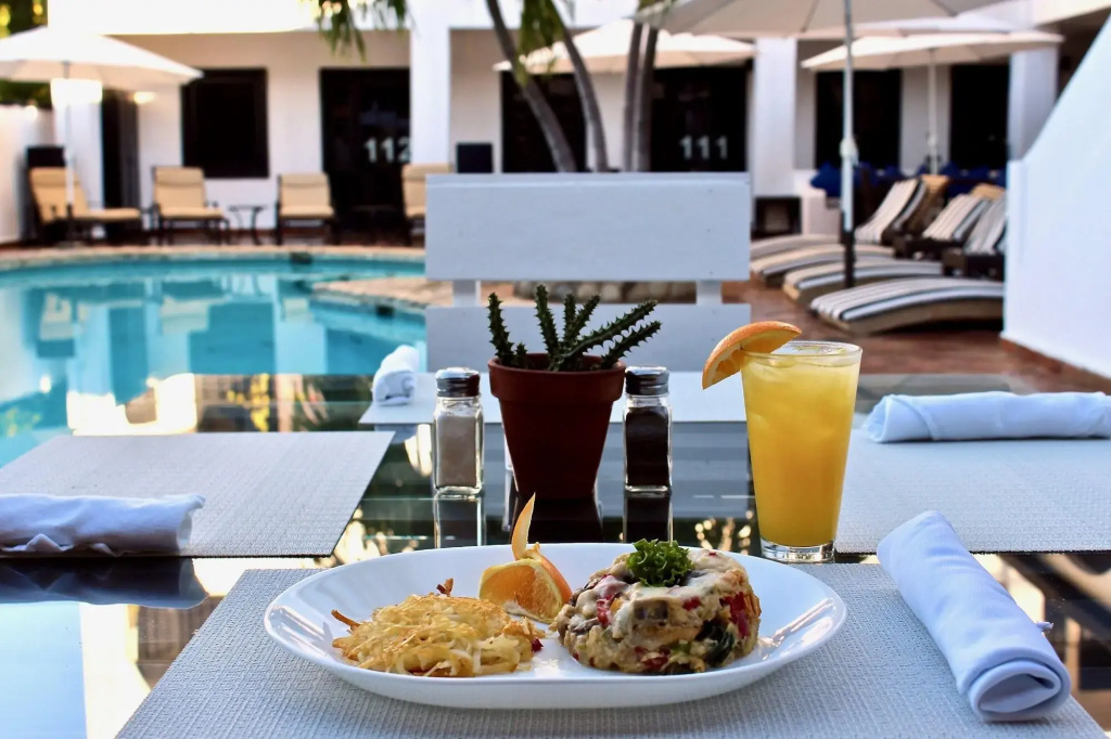 La Marina Inn