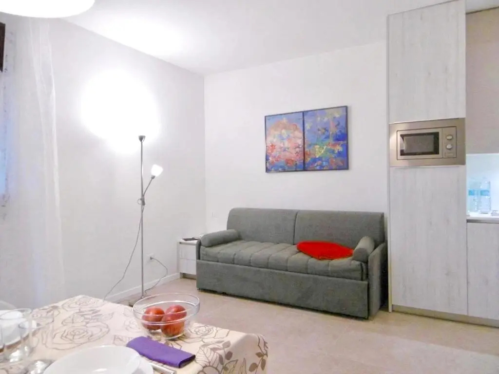 Apartment with one bedroom in Sirmione with shared pool furnished terrace and WiFi 200 m from the beach