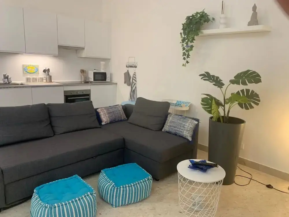 the Big Apartament Annee Elegant and Cozy---------------------------------------