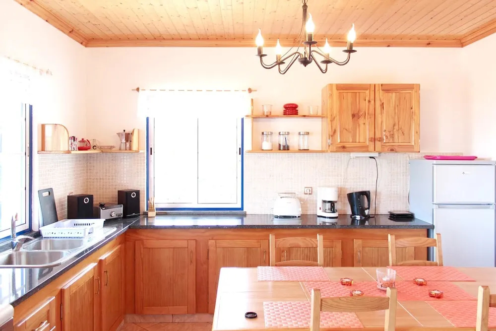 House With 2 Bedrooms in Baixa, With Wonderful sea View and Enclosed G