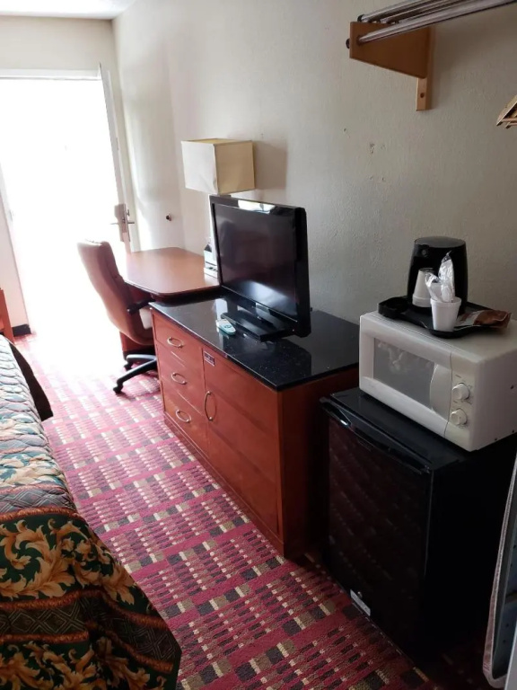 peach tree inn